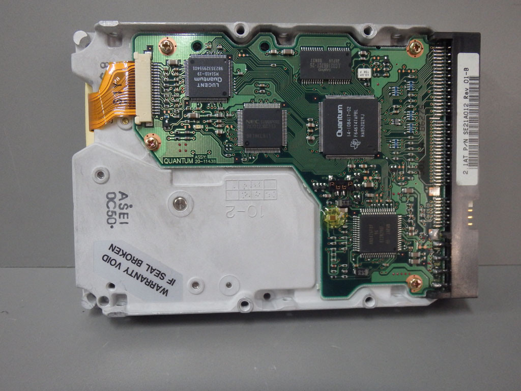 Se21a012 - Quantum - Hard Disk Drive Used