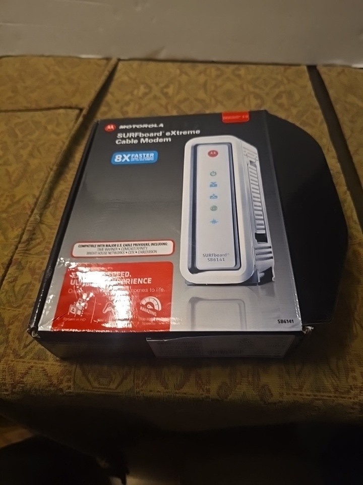 Motorola Surfboard Extreme Cable Modem SB6141 DOCSIS 3.0, Preowned no charger