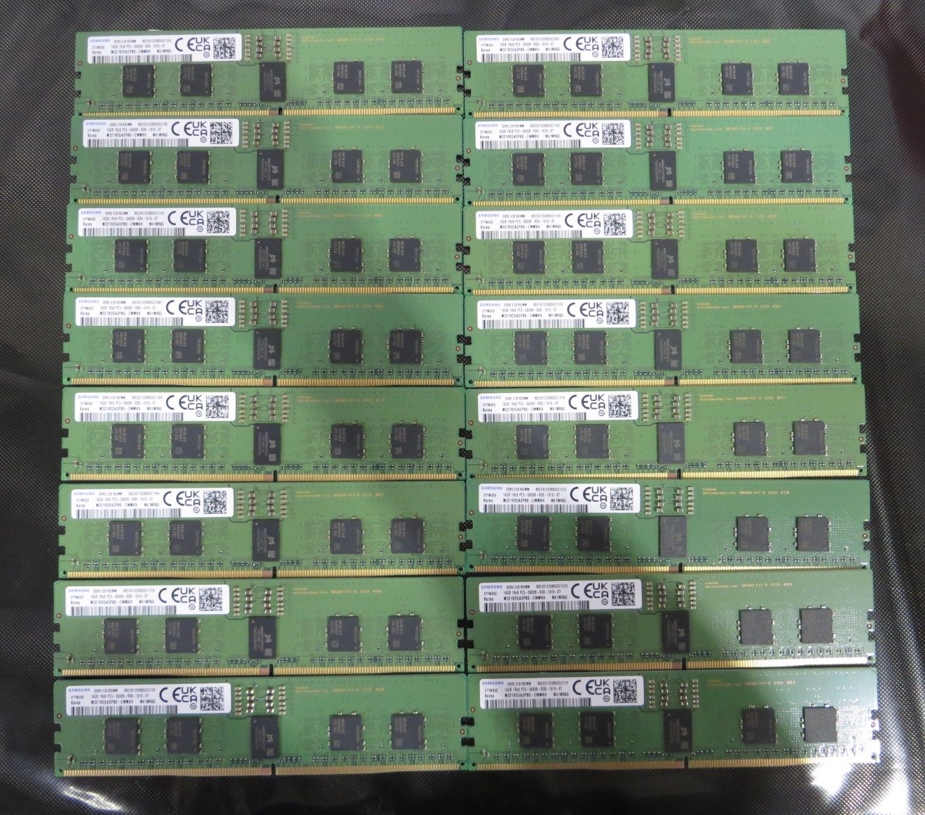 T204569 Lot (16) Samsung M321R2GA3PB0-CWMKH 16GB 1Rx8 PC5-5600B-RD0-1010-XT