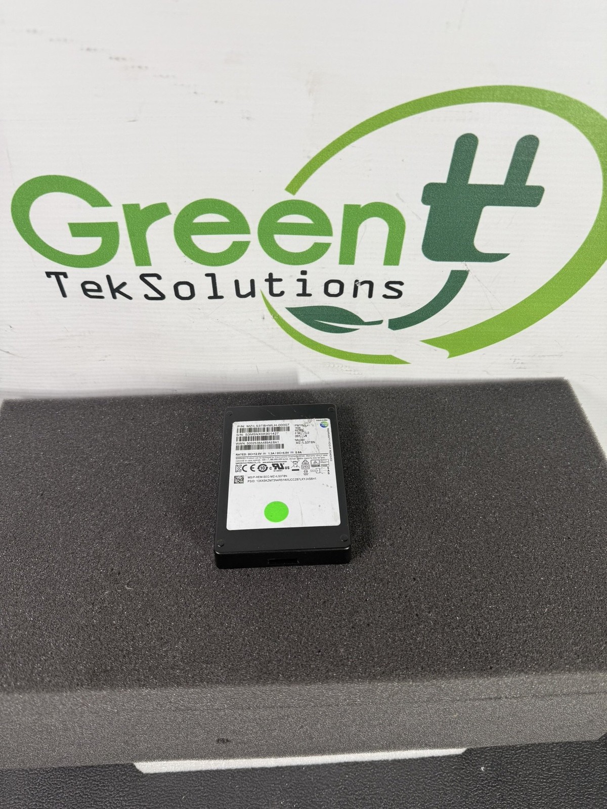 Samsung MZ-ILS3T8N PM1633a 3.84TB SAS 12Gb Server SSD - READ