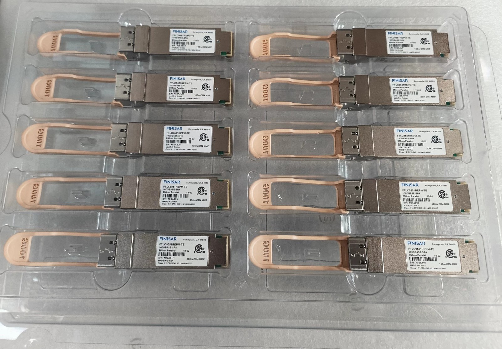 1PCS FINISAR FTLC9551REPM-TE 100G SR4 QSFP 850nm 100m OM4 MMF MPO Transceiver