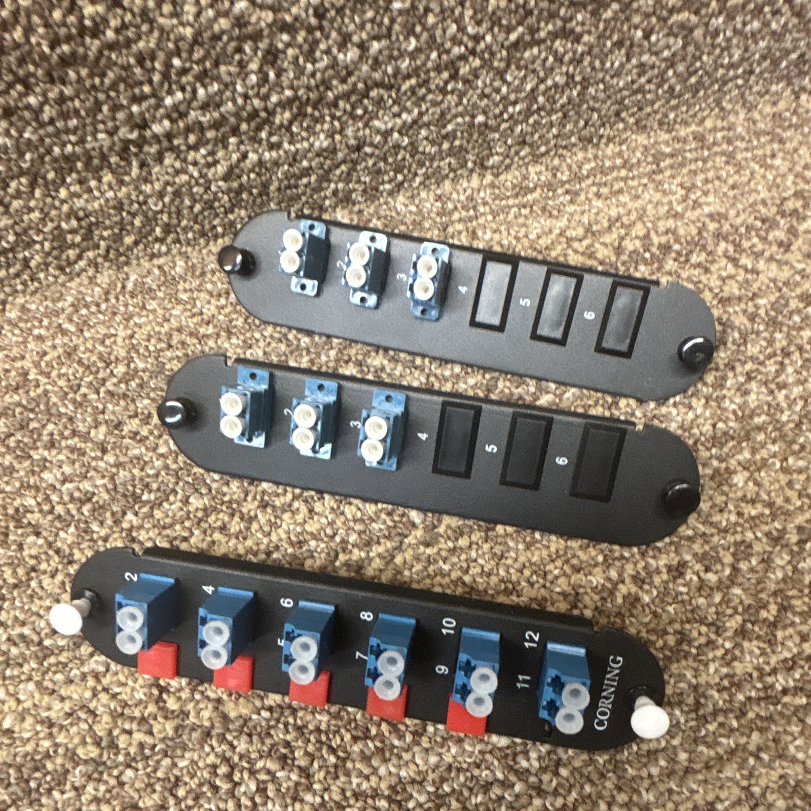 Corning Fiber Optic Adapter Panel LC Duplex Female-Female Duplex 1:1 Black