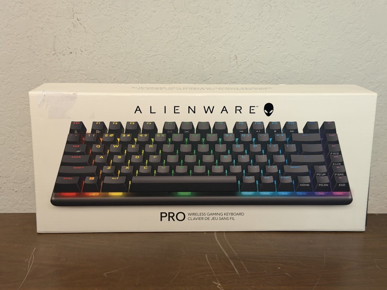 Alienware Pro Wireless Gaming Keyboard - Bluetooth 5.1/2.4 GHz Radio Frequency