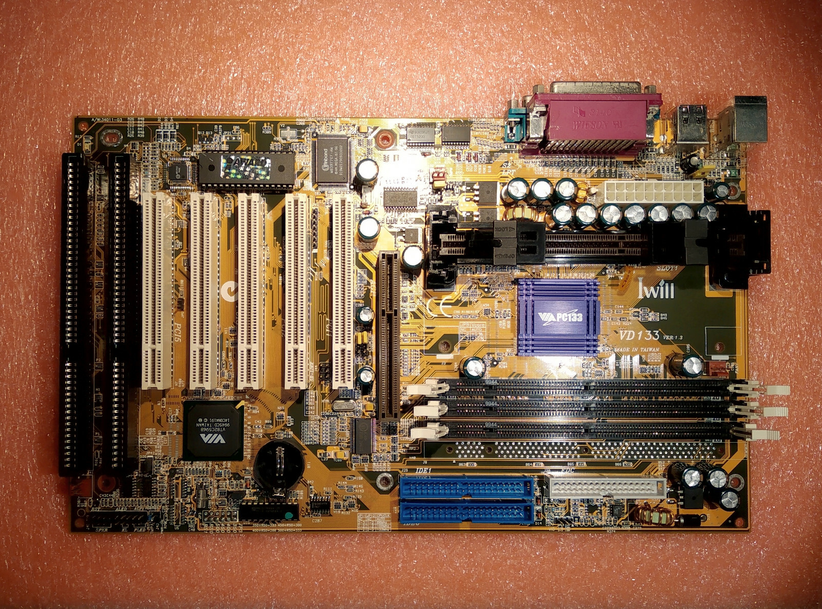 Iwill VD133 VER1.3 [Slot-1] Motherboard
