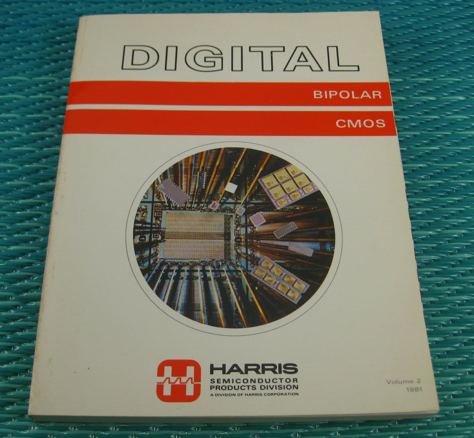 Vtg 1981 Harris Digital Bipolar CMOS Memory Product Data Book Catalog Volume 2