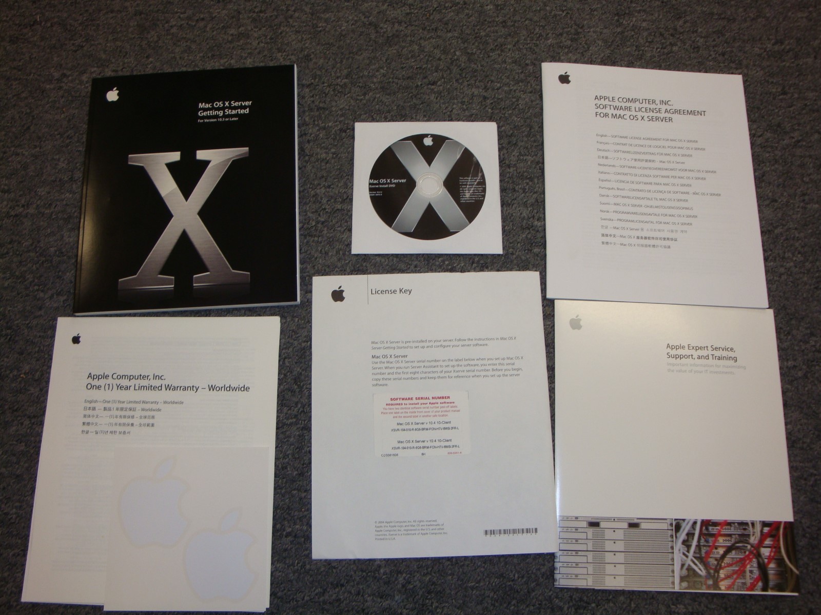 Vintage Mac OS X Server V 10.4 Software 10 Client 0Z691-5870-A  New
