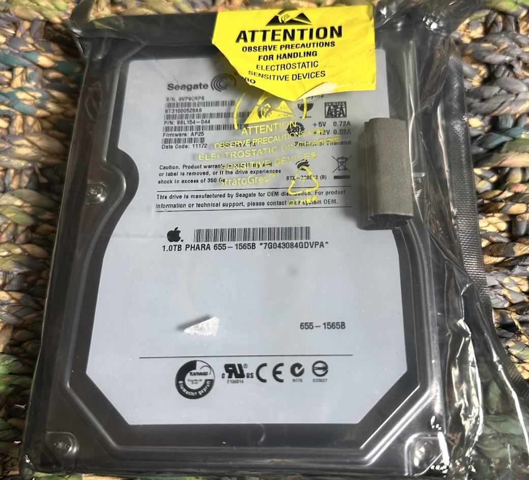 Seagate ST31000528AS 1 TB 7.2K RPM 3.5" SATA HDD Hard Disk Drive Apple 655-1565B