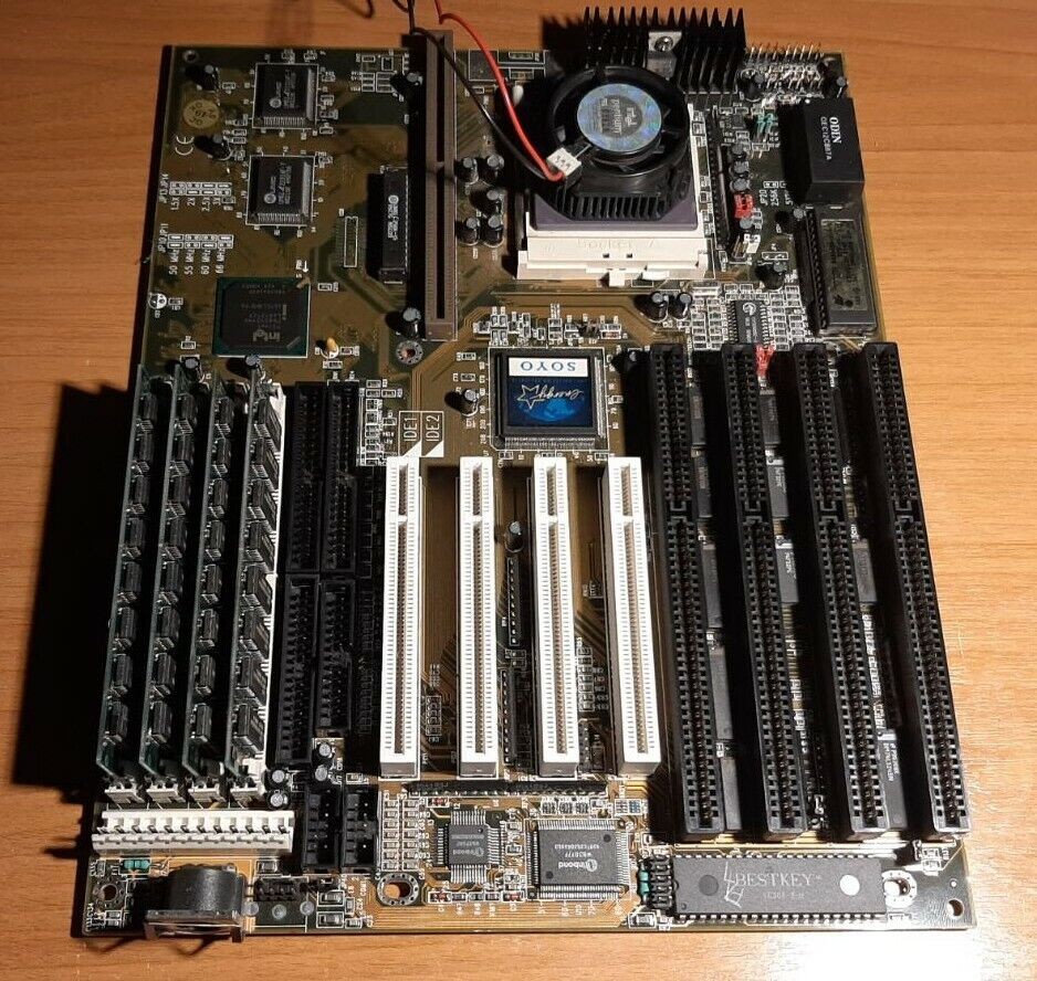 Soyo 5TF2 + pentium-s 166mhz + 64mb ram - working perfect 