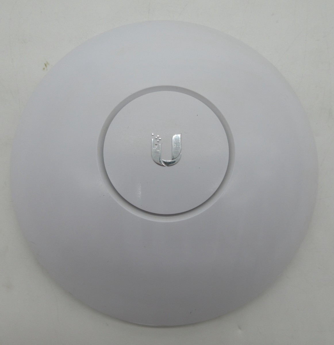 Ubiquiti UniFi UAP-AC-LR Long Range Dual-Band WiFi-5 WAP, 24V PoE