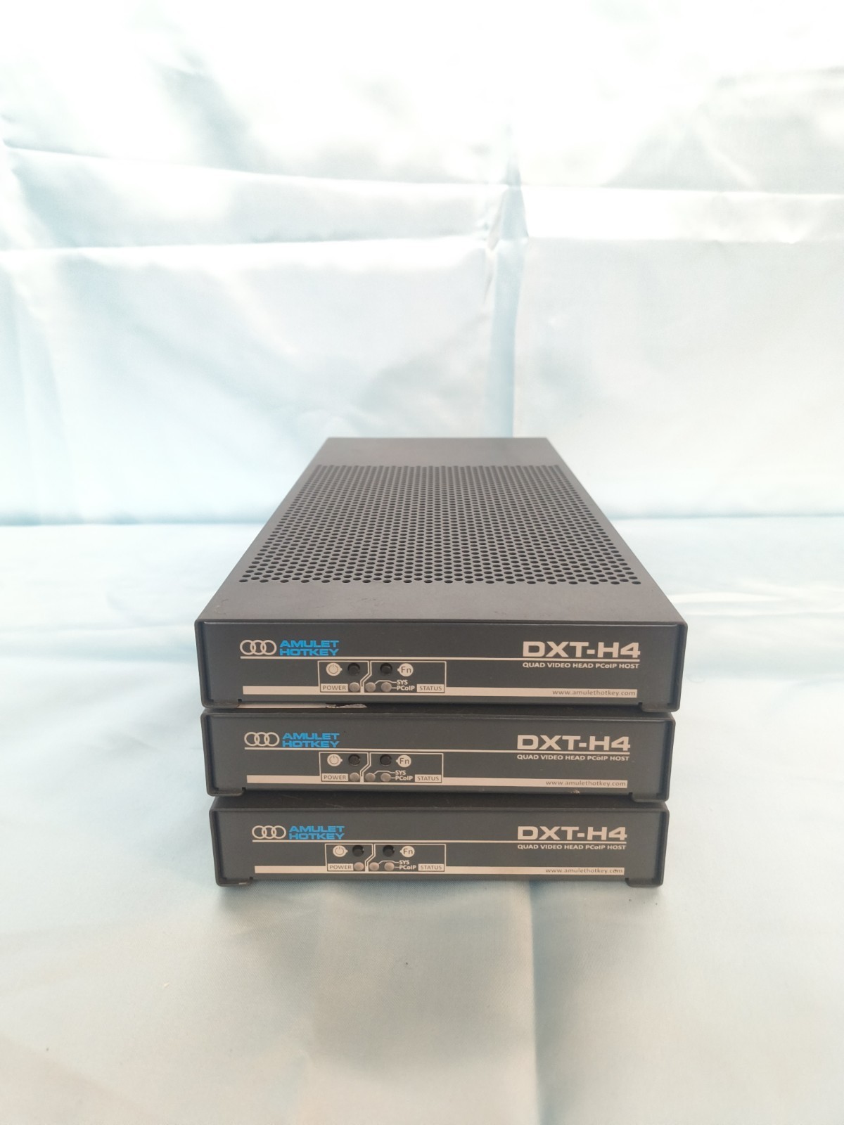 Lot Of 3 Amulet Hotkey Dxt-H4  Quad Display Kvm Extender Hosts