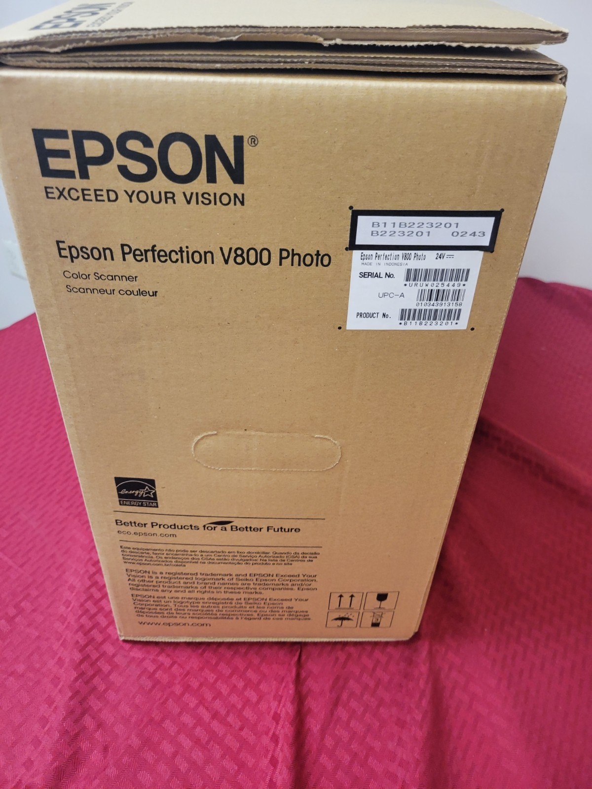 NEW In Box - Epson Perfection V800 Photo Scanner