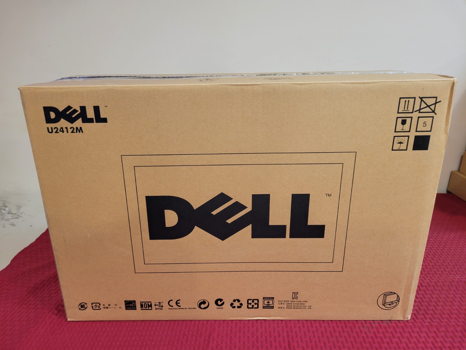 NEW OPEN BOX Dell U2412M 24" Ultrasharp Monitor 1920X1200