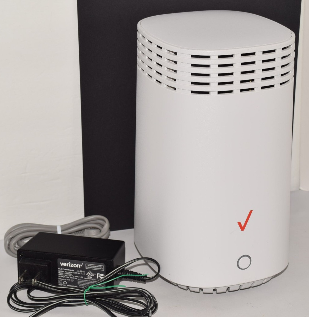 Verizon G3100 Fios WiFi 6 Tri-Band Router 4-Port Gigabit w/ Power Adapter