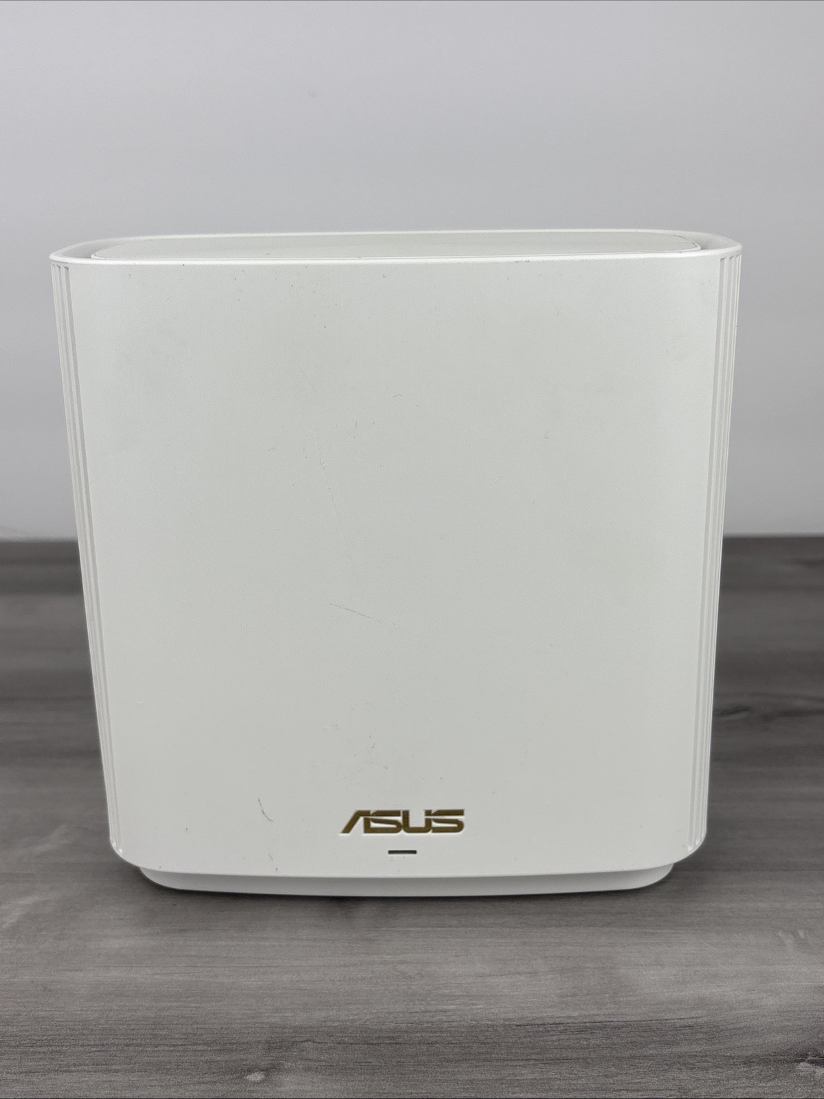 ASUS ZenWiFi ET8 AXE6600 Tri-Band WiFi 6E AiMesh Sys Router 1PK) - NO power Cord