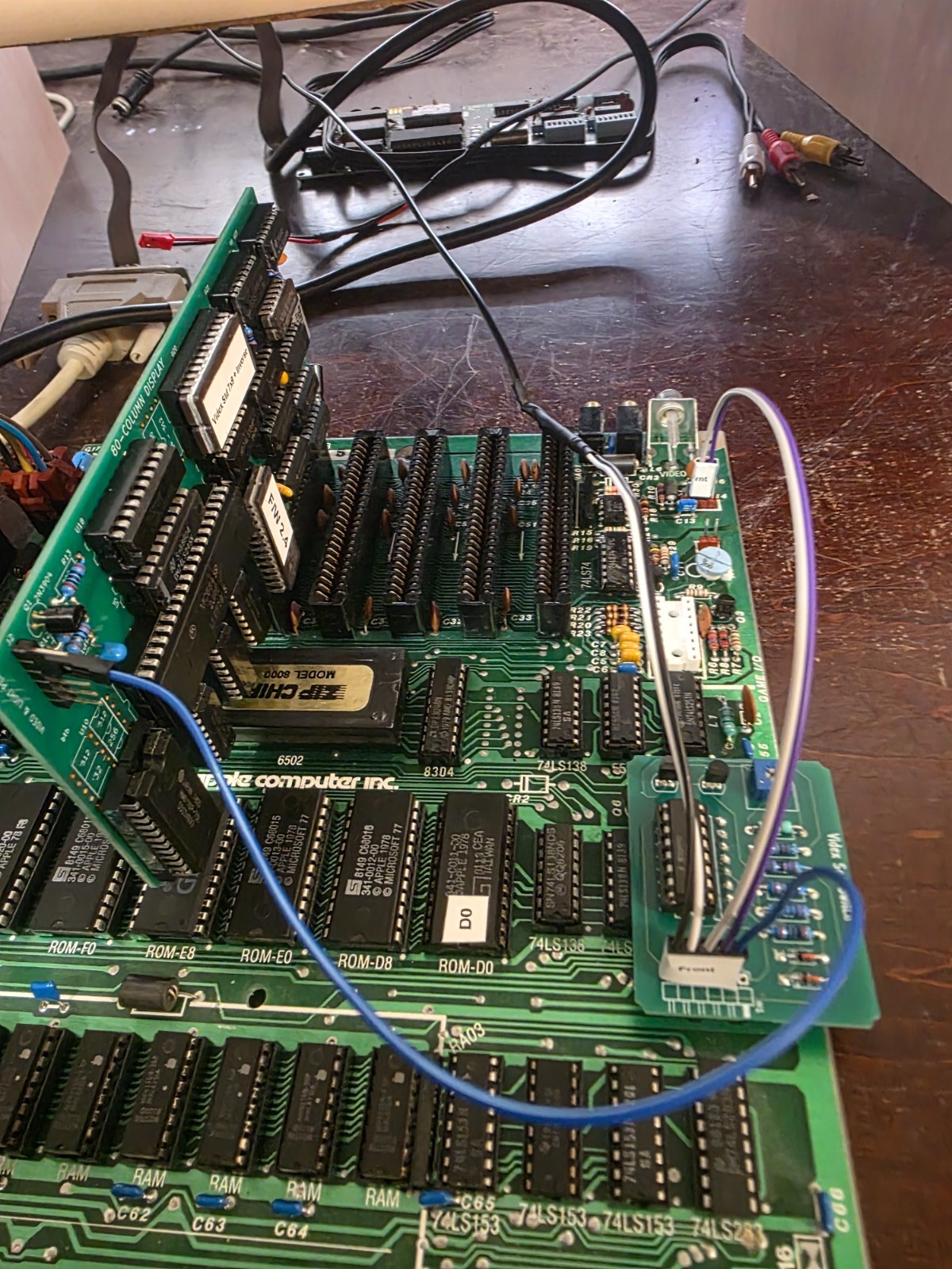 Apple II II plus VIDEX 80 Col Clone Card + Soft Video Switch