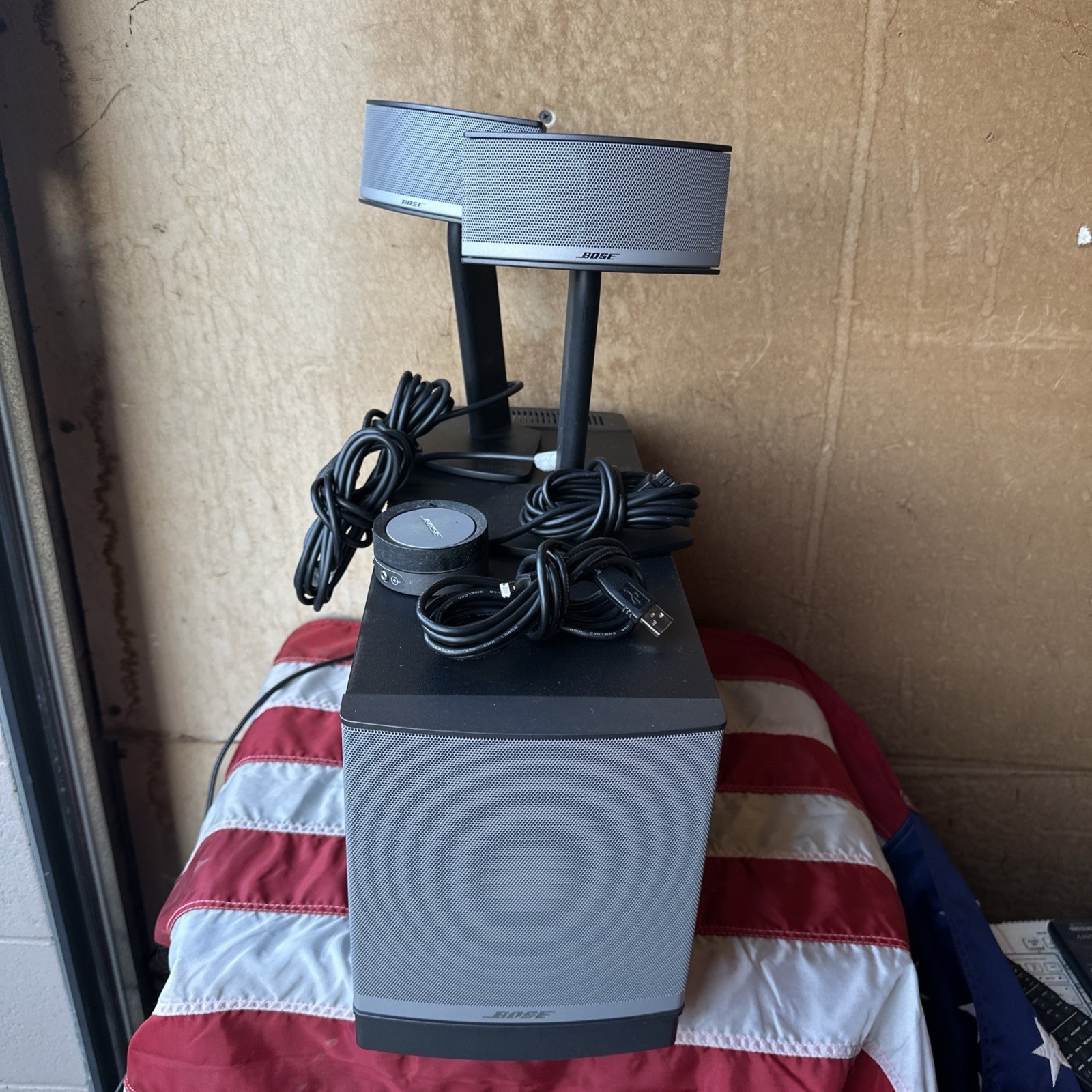 Bose Companion 5 Multimedia Speaker System w/ Control Pod