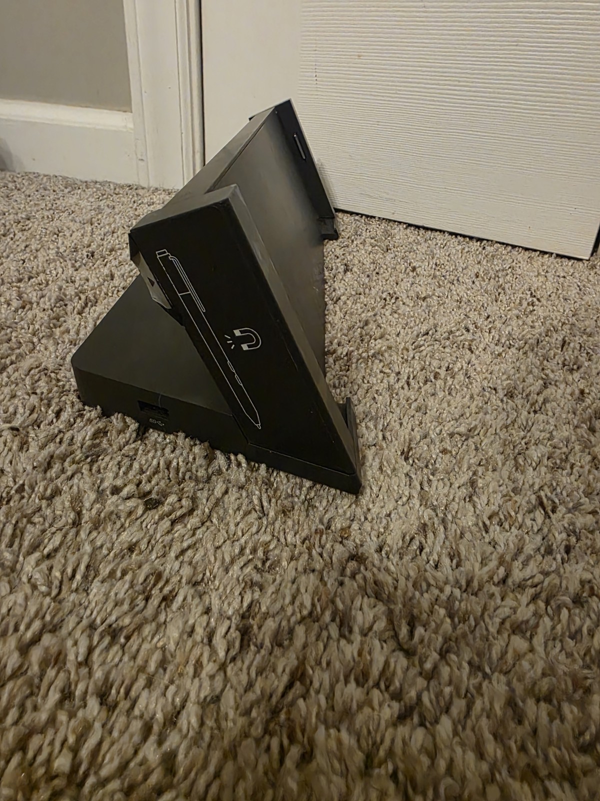 Microsoft Model 1664 Docking Station For Surface USB Port 3.0 No AC Adapter