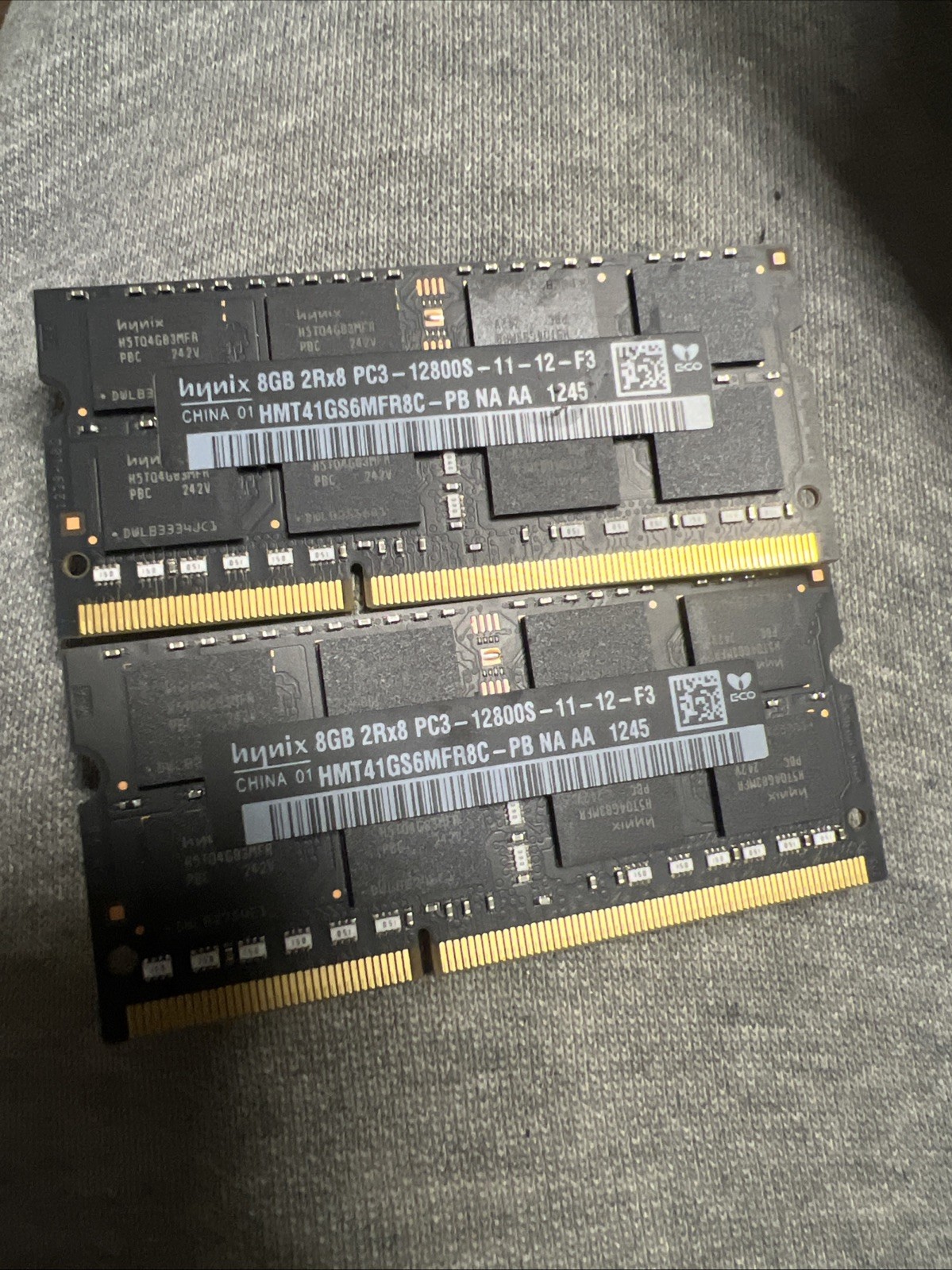 Lot of 2x8GB=16GB SK hynix HMT41GS6MFR8C-PB 2Rx8 PC3-12800S Laptop Memory