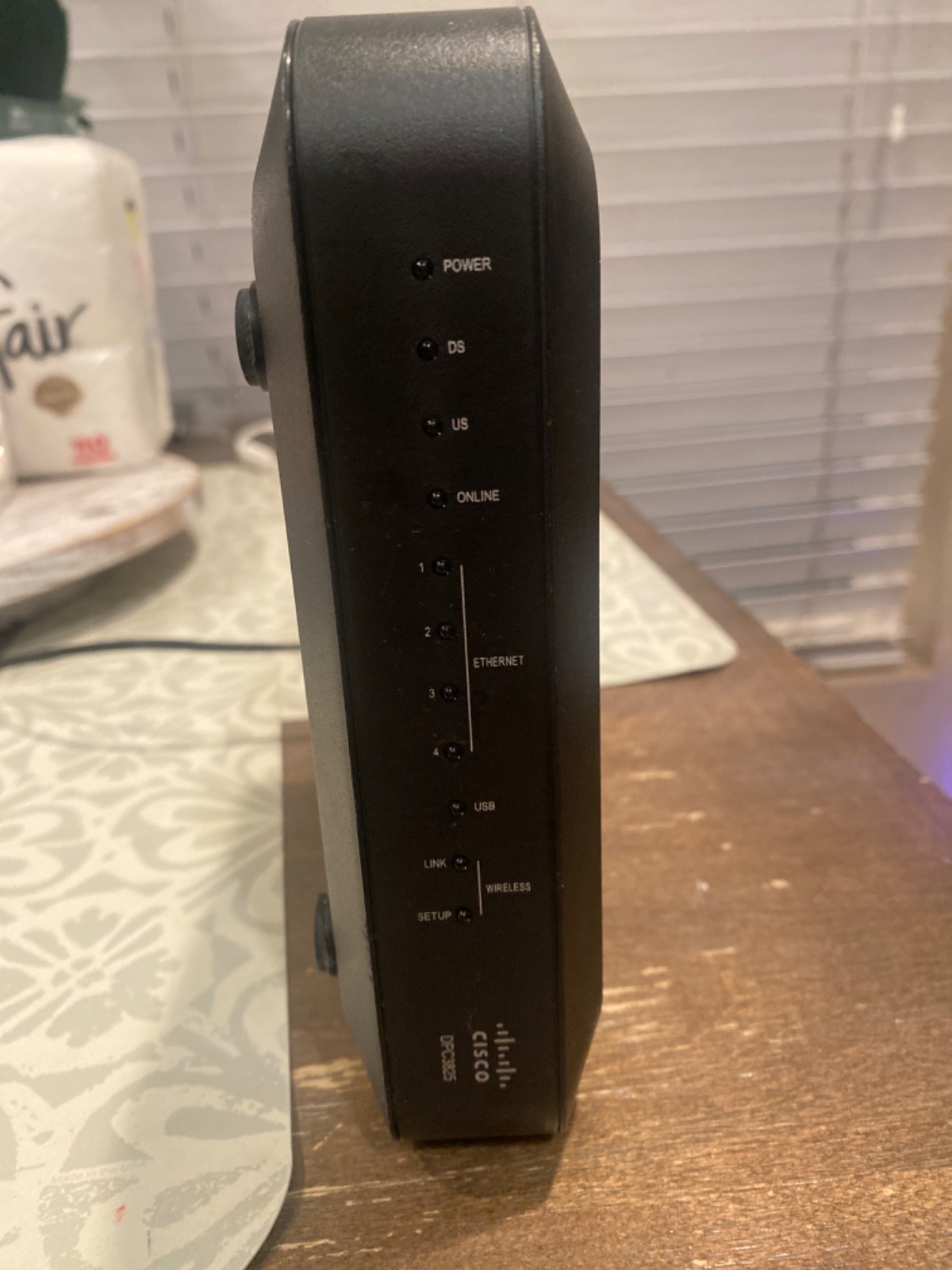 Cisco DPC3825 4-Port DOCSIS 3.0 Wireless Wi-Fi Router w/ Adapter