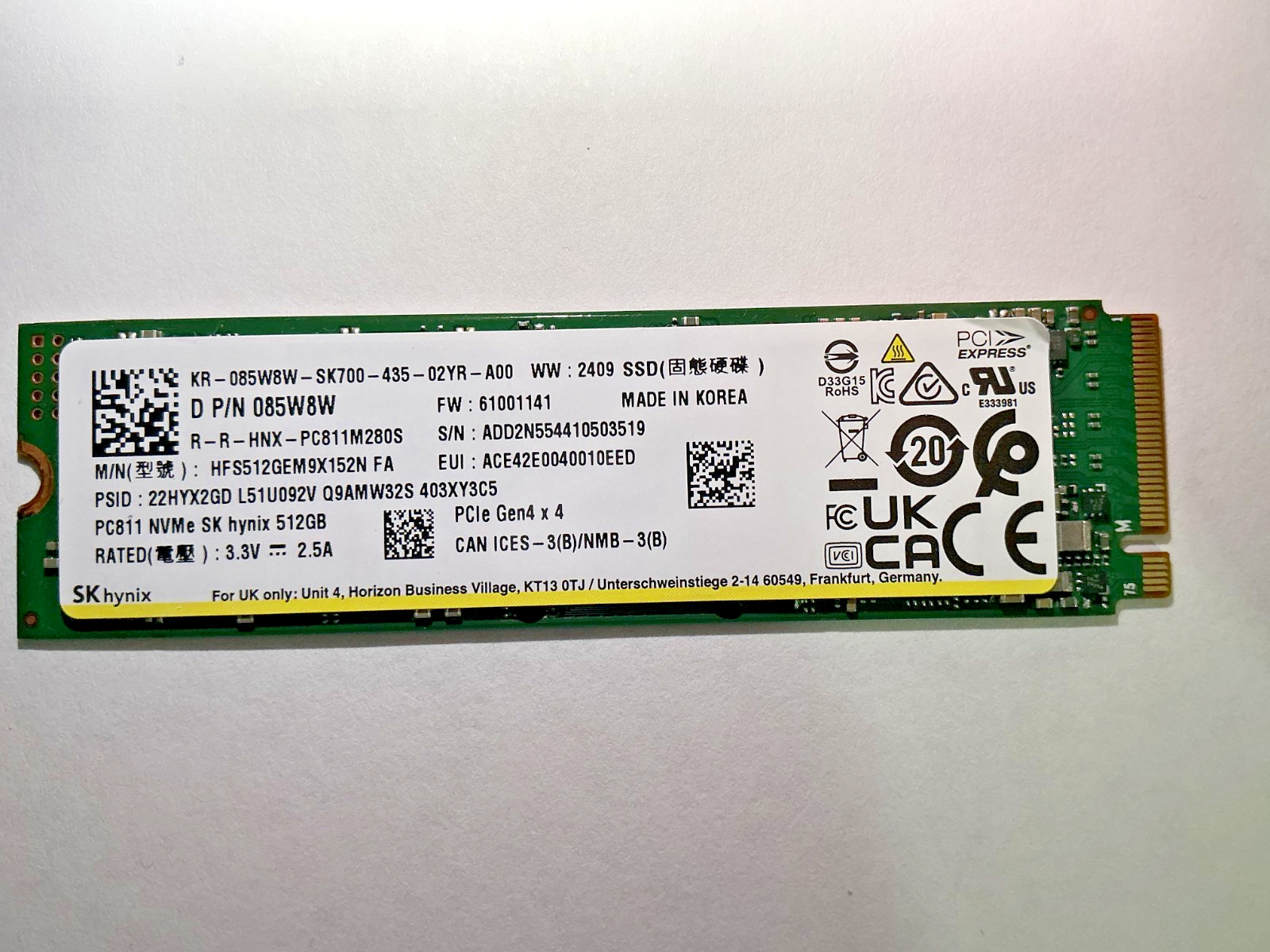 SK hynix PC811 512GB NVMe PCIe Gen4 x4 M.2 2280 SSD HFS512GEJ9X152N