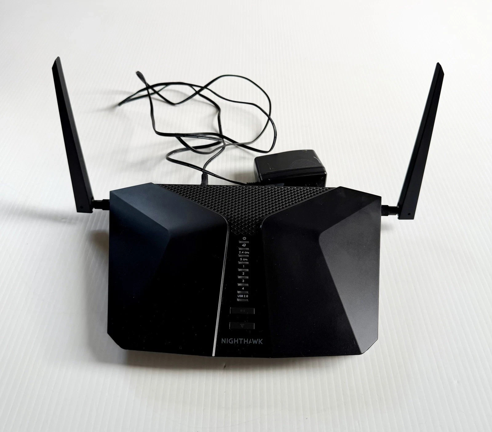 NETGEAR Nighthawk AX4 AX1800 LTE WiFi Router & Power Cord