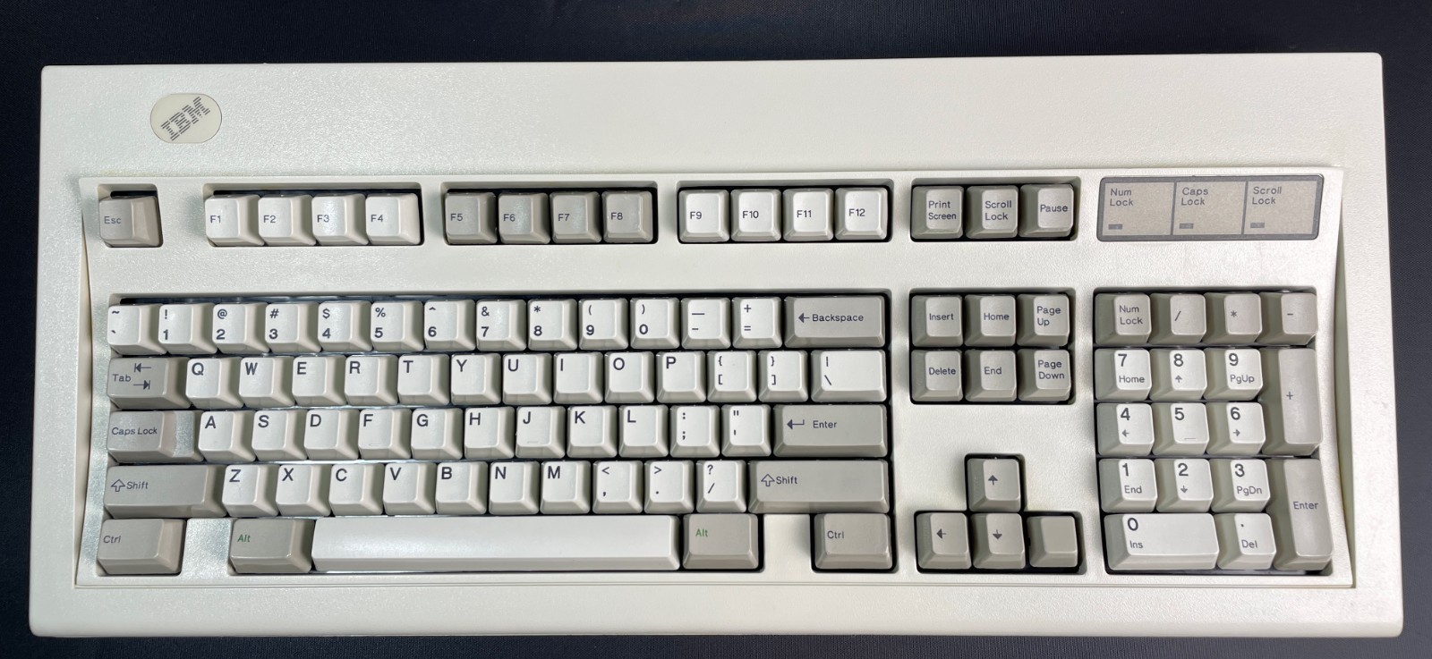 IBM Model M 1391401 May 3, 1988  Bolt-Modded Restored + Cables,