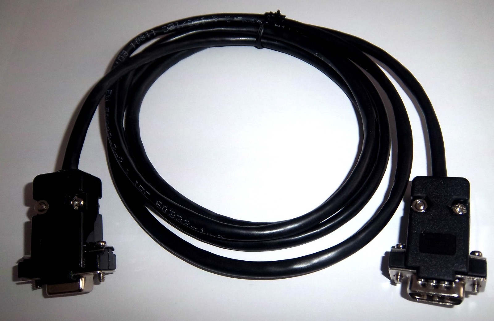 RS232 APC SMART UPS DATA CABLE - FOR 3G SU700NET MODEL