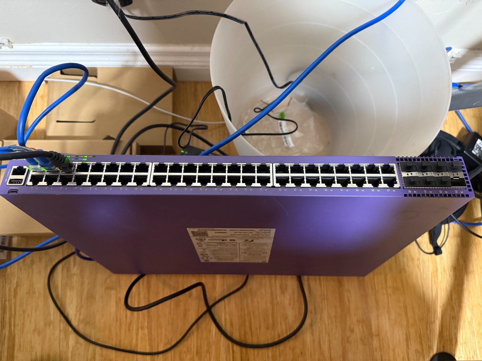 Extreme Networks  5320-48p-8XE