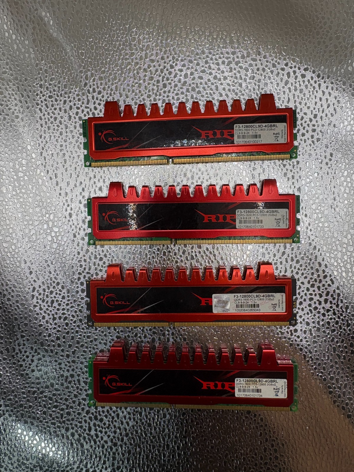 G.Skill Ripjaws F3-12800CL9D-4GBRL DDR3-1600 8GB (4x2GB) Memory - 4 Sticks