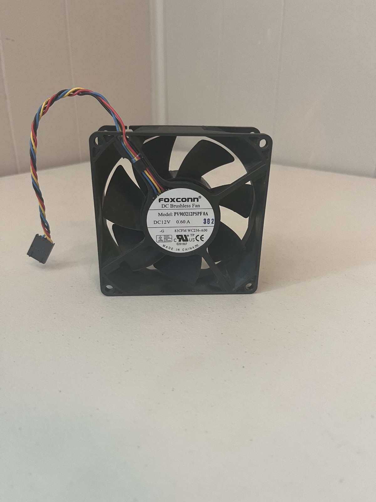 Foxconn PV903212PSPF 0A 4-wire CPU/Computer Fan 12v 90mm X 32mm