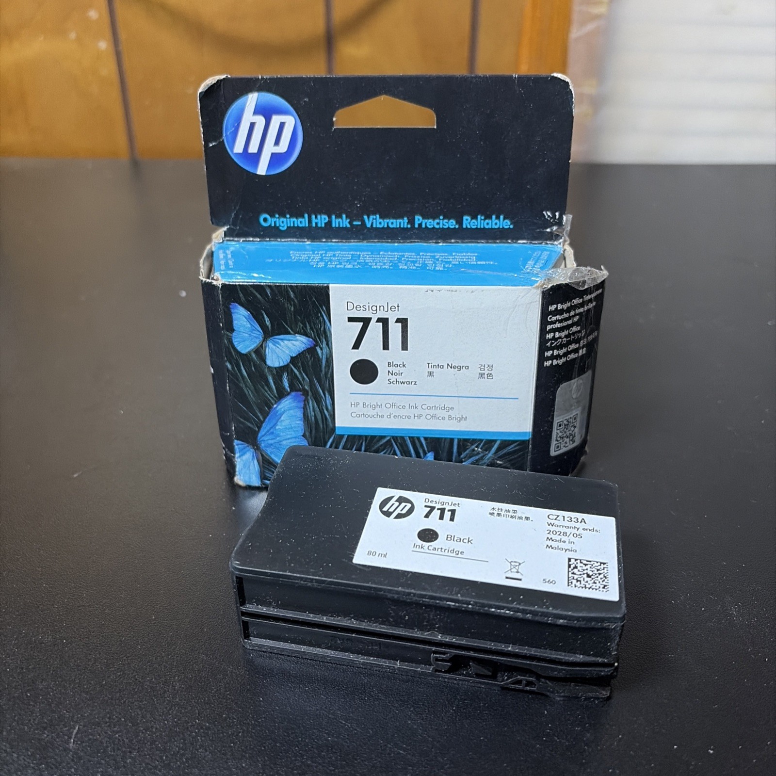 HP 711 80-ml Black DesignJet Ink Cartridge, CZ133A - 05/2028