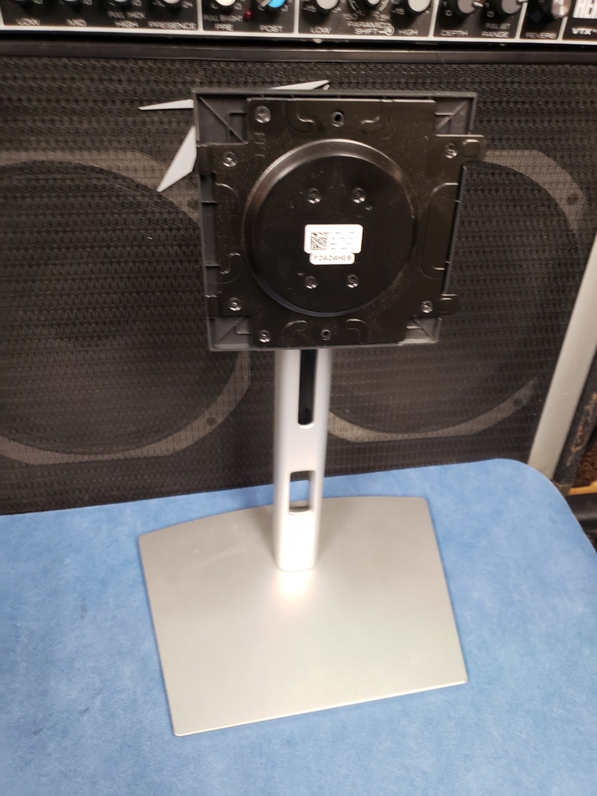 Dell Monitor Stand Adjustable for P2424 HEB used
