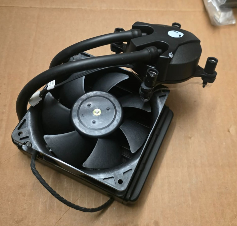 Alien R8 R9 R10 R11 R12 95W Water Cooled Radiator MH0HN