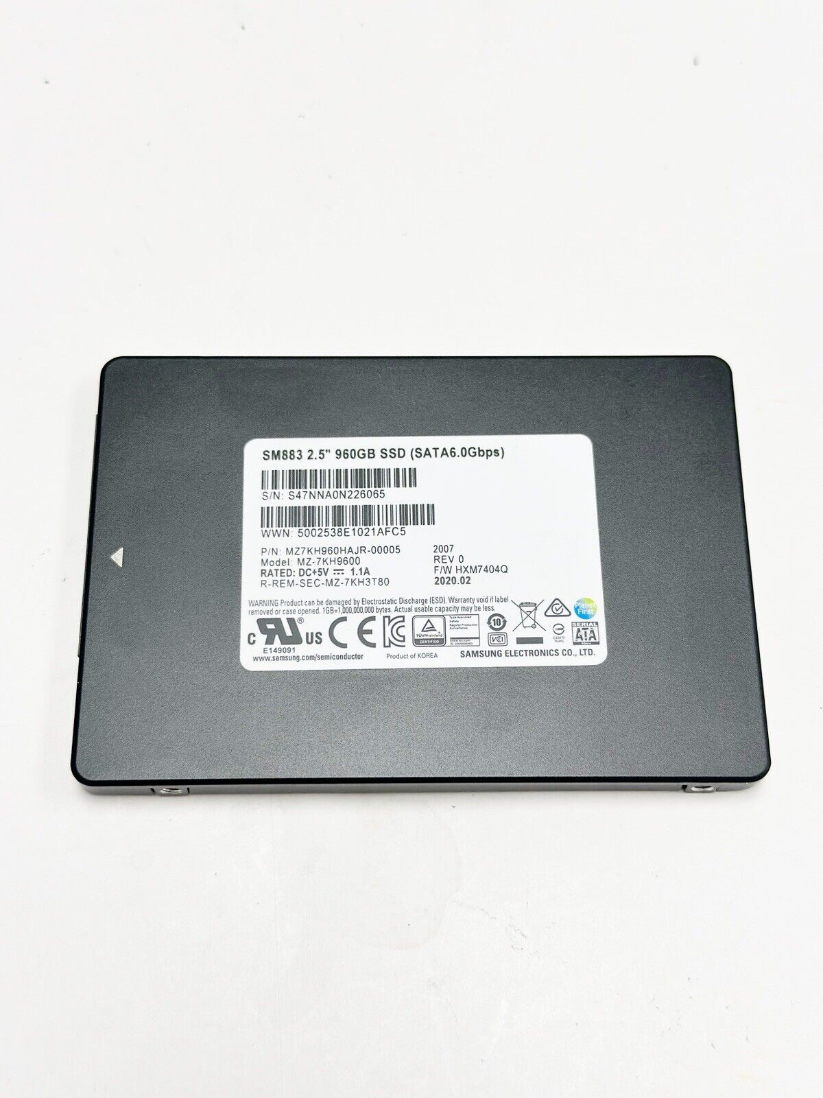 NEW Samsung SM883 960GB SSD 2.5\'\' SATA 6.0Gbps MZ-7KH9600 / MZ7KH960HAJR-00005