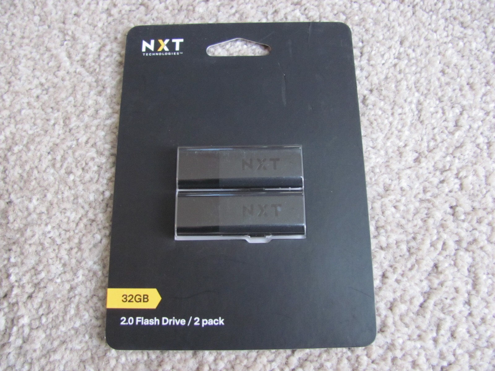 Brand New NXT Technologies 32GB USB 2.0 Flash Drive, 2/Pack (NX52550)