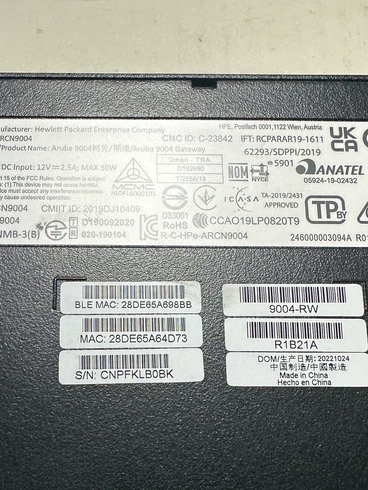 HPE  Aruba 9004 RW R1B21A ARCN9004 4port RJ45 Gateway Router Free FedEx ship
