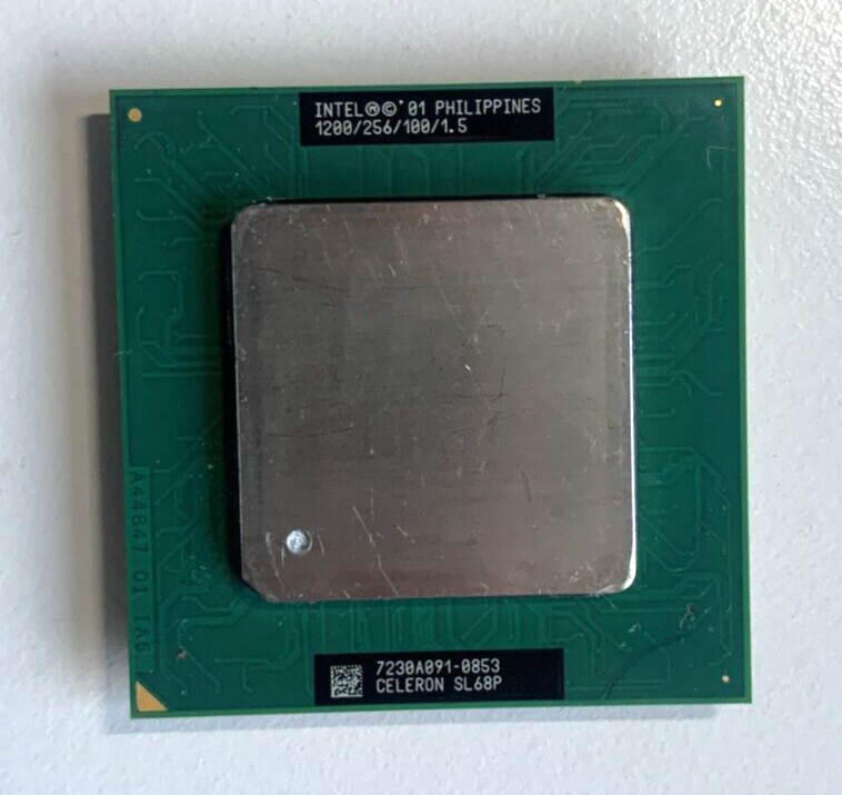 Intel Celeron 1.2 GHz - Tualatin - Socket 370 - (SL68P)