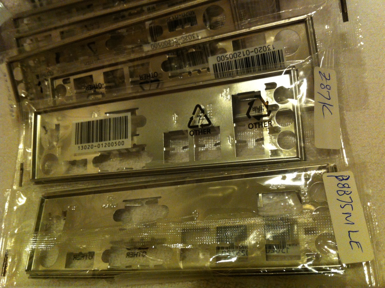 ASUS IO SHIELD FOR ASUS   A88XM PLUS   ,  H81M-A  , ORIGINAL ONE