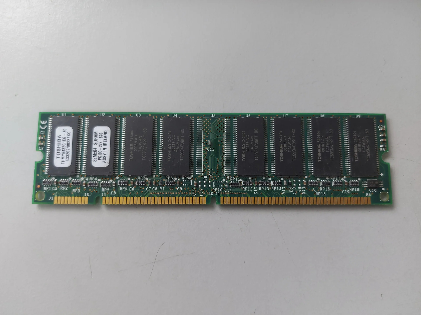 Toshiba 256MB Desktop RAM SDRAM PC100 CL2 100MHZ 100 168PIN THMY6432G1EG-80