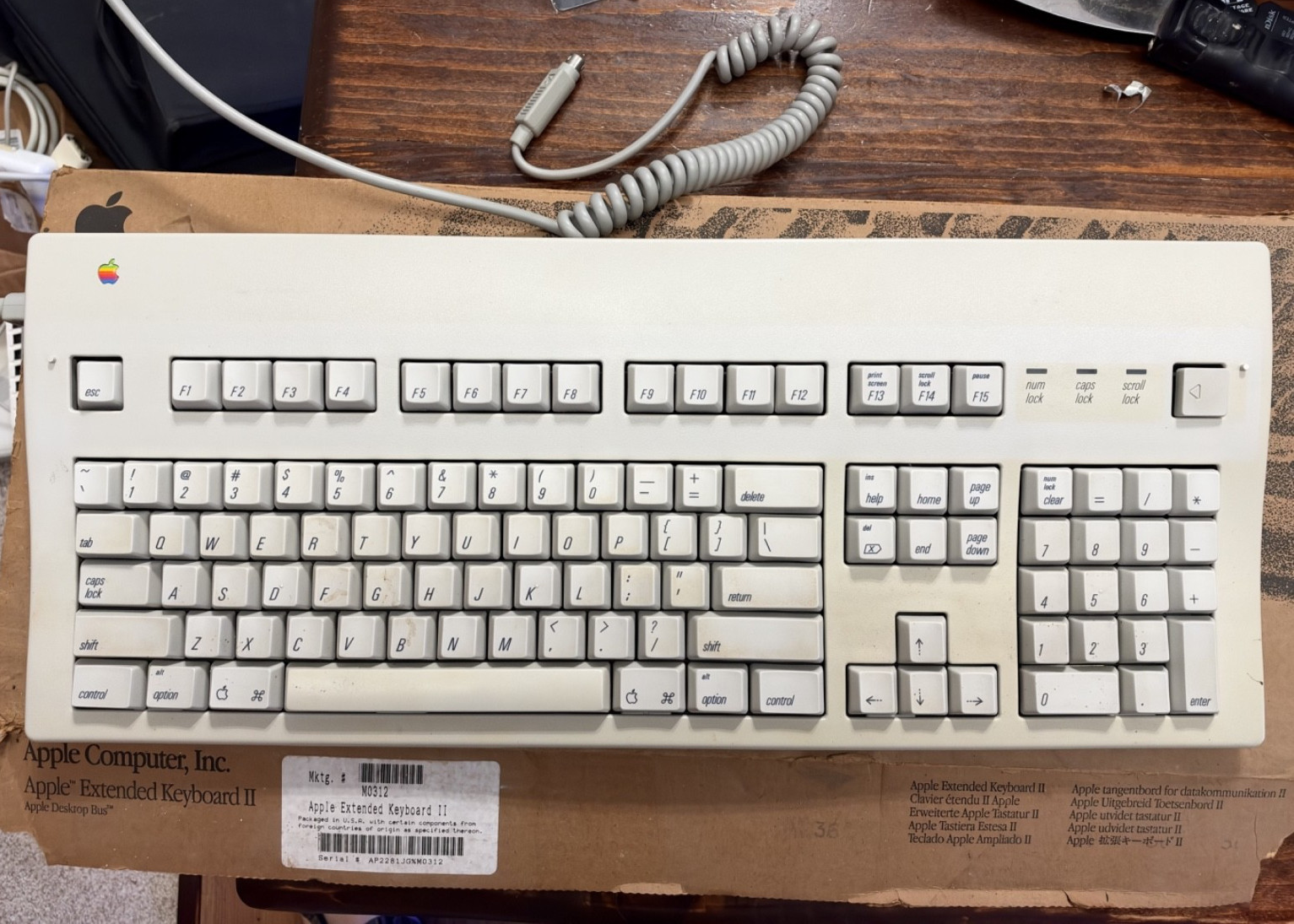 Apple Extended Keyboard II M0312 ADB Macintosh w/ Original Box Cable - Tested