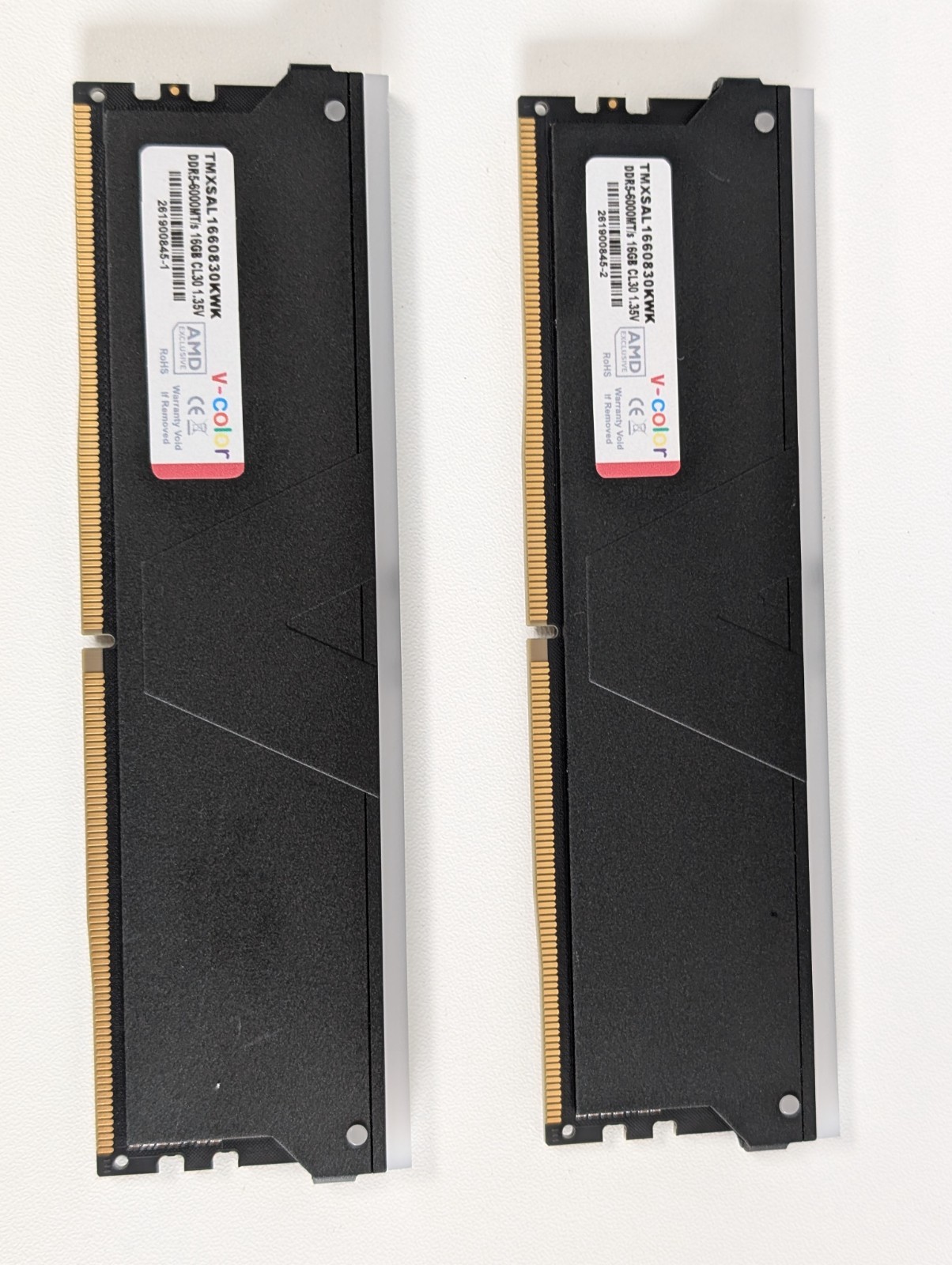 V-Color Manta XSky RGB 32GB 2x16GB DDR5 6000 CL30 AMD EXPO Black