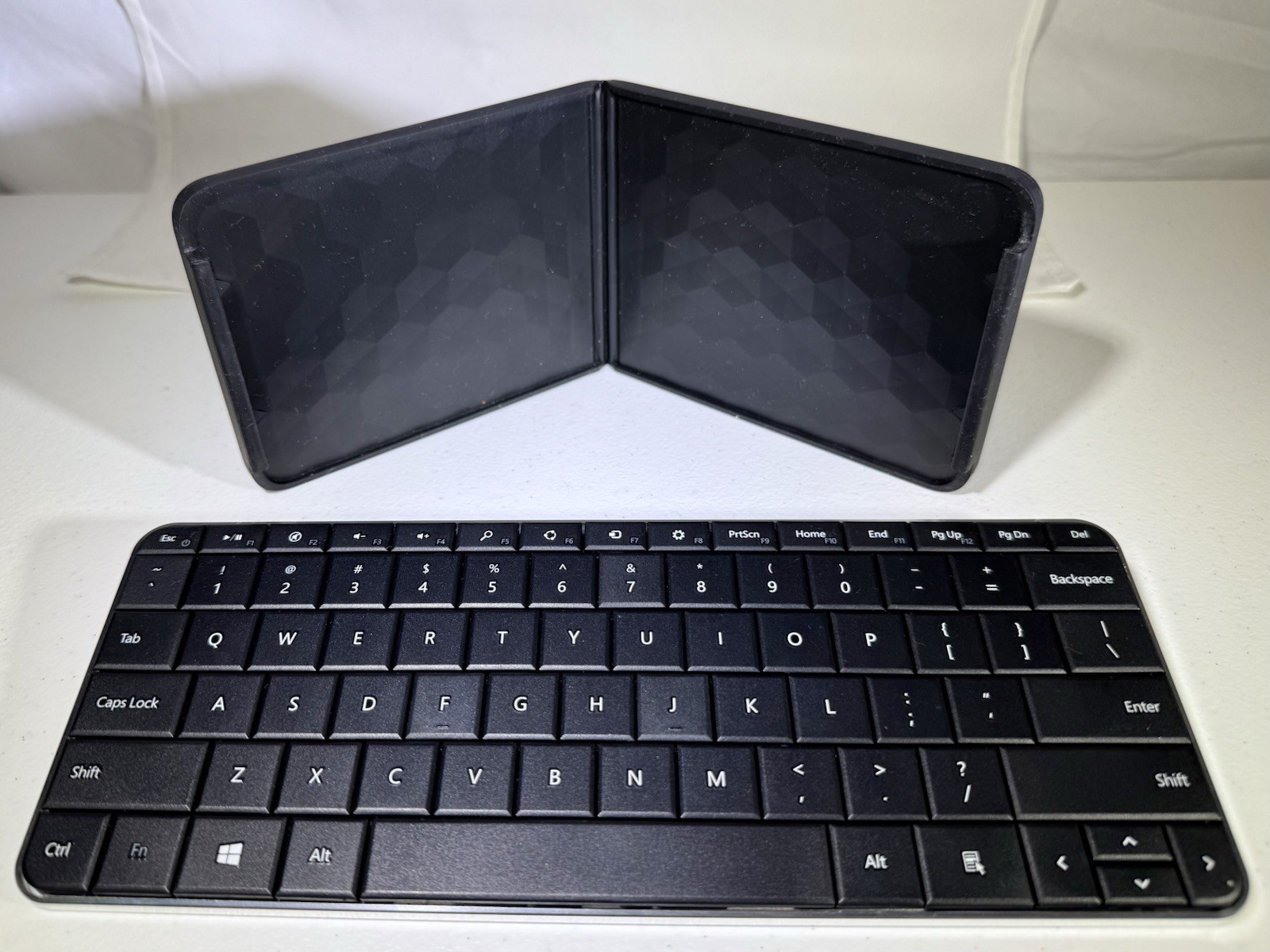 Microsoft Wedge Mobile Keyboard With Cover And Stand Model # KT1120 Tested Works