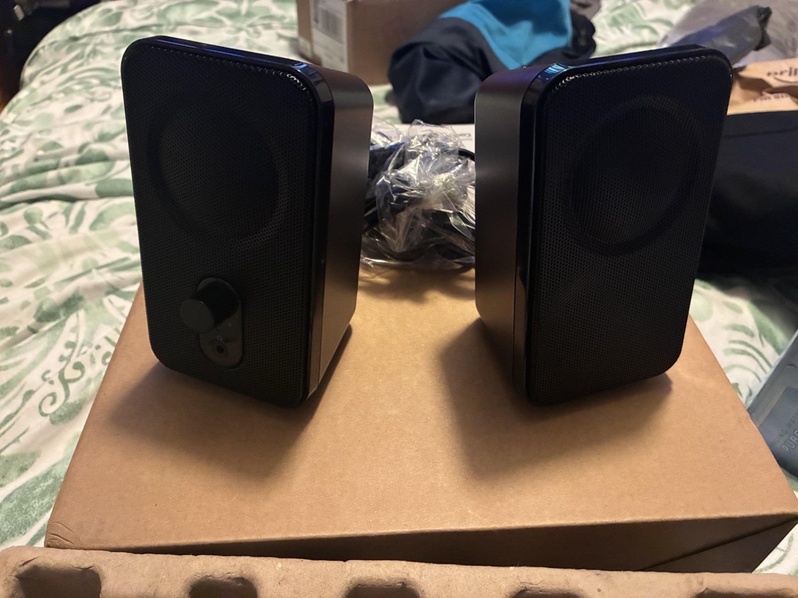 Amazon Basic Ac Power Computer Speakers