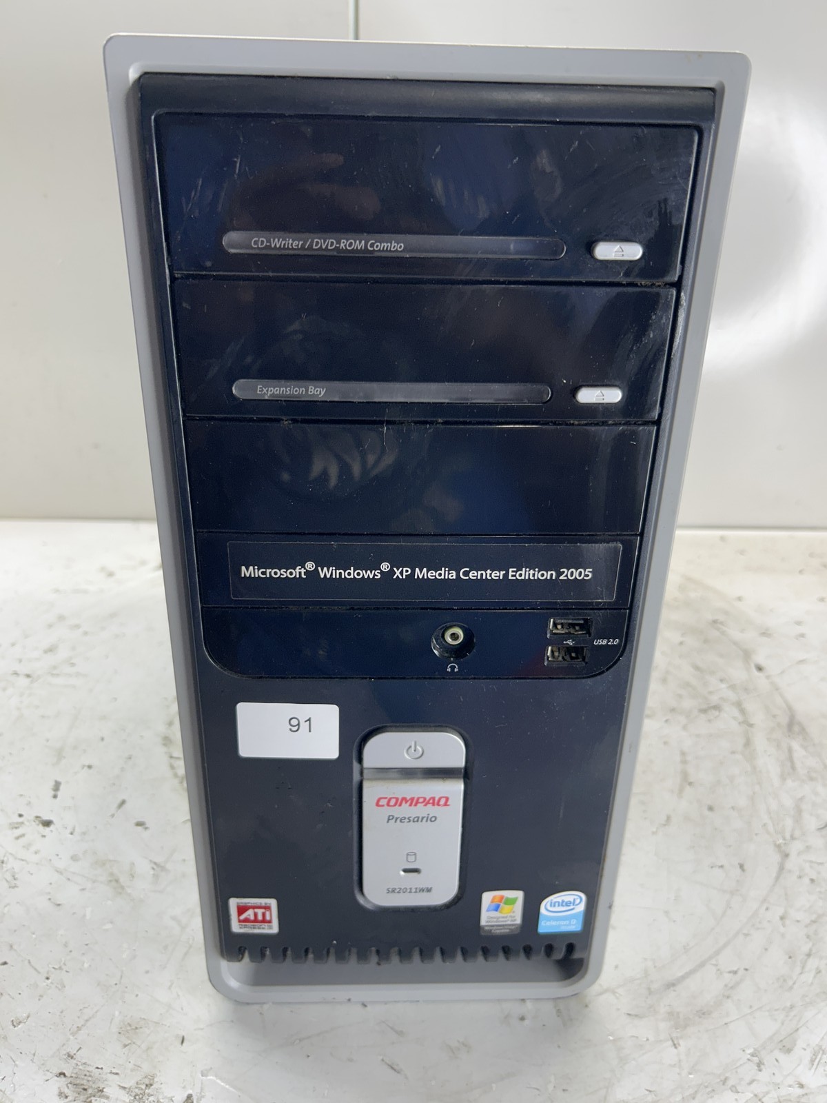 Compaq Presario SR2011WM Intel Celeron D 3.20GHz 1GB NO HDD