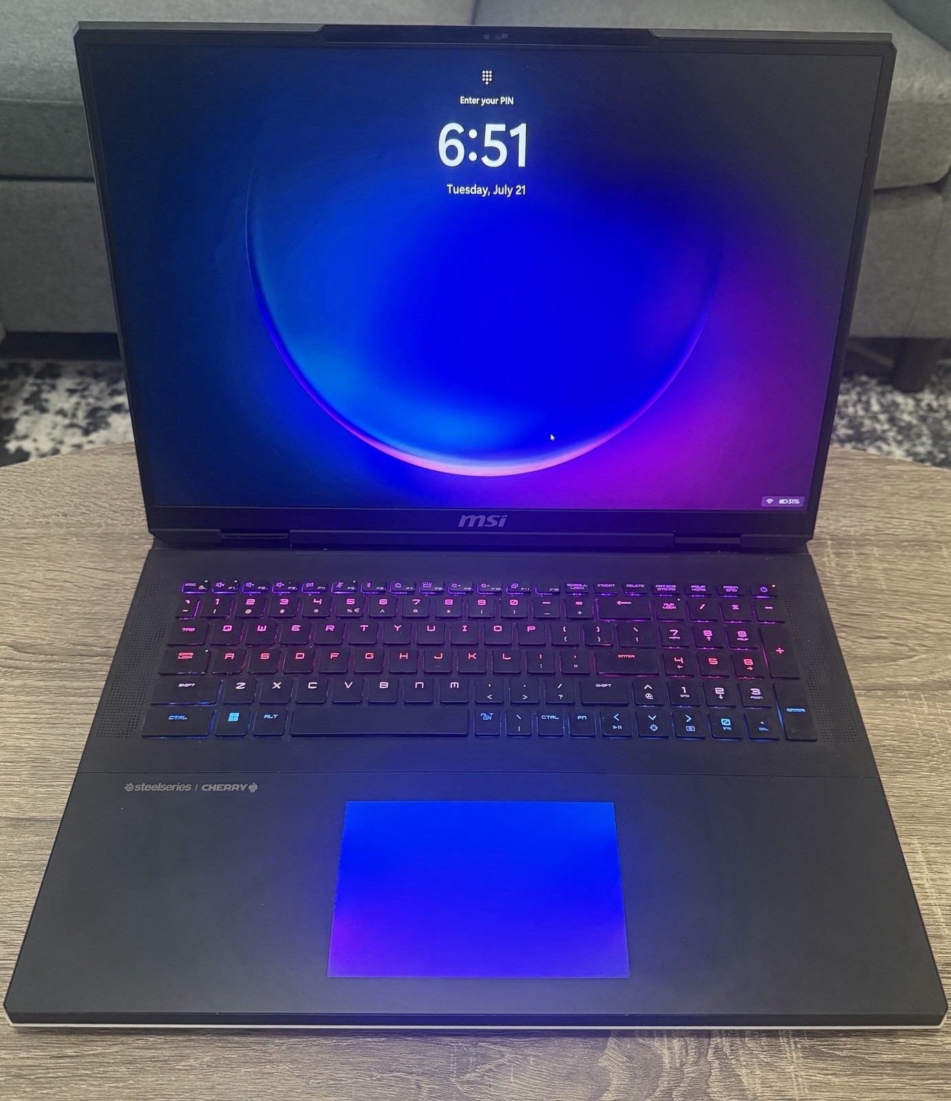 MSI Titan HX A14VIG 18" 120 Hz MiniLED, i9-14900HX, 128GB RAM, RTX 4090, 4TB SSD