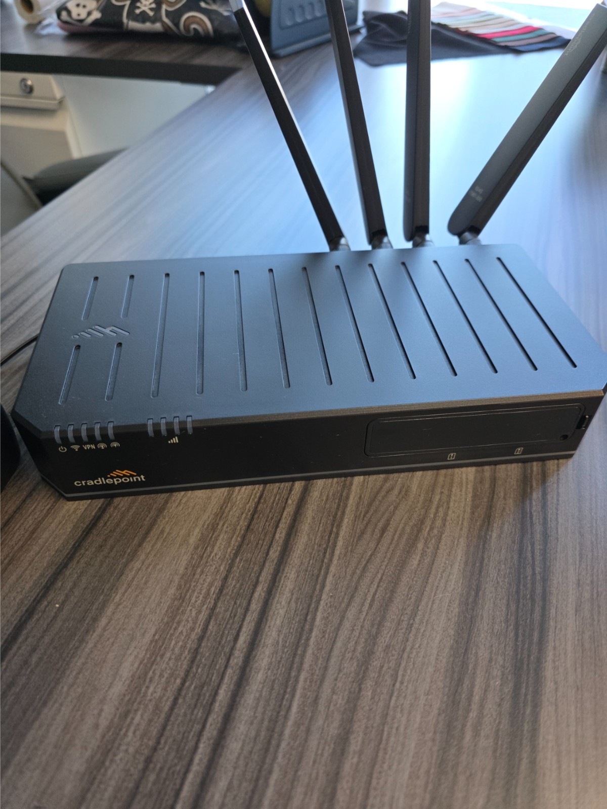 Cradlepoint E320 5G  Enterprise Router Used For 30 Days