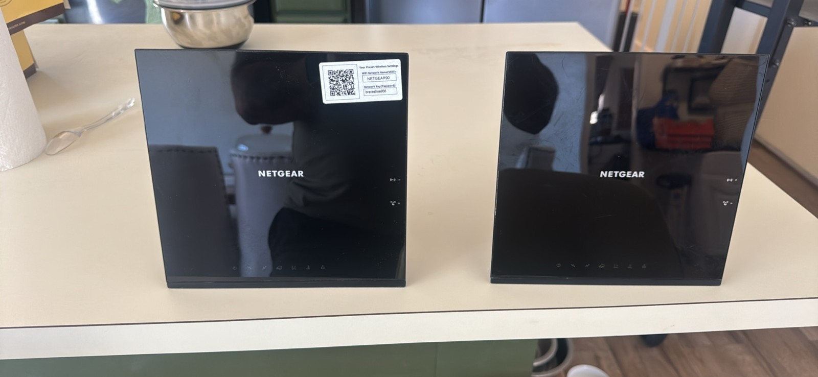 NETGEAR AC1600 SMART WIFI ROUTER MODEL: R6250