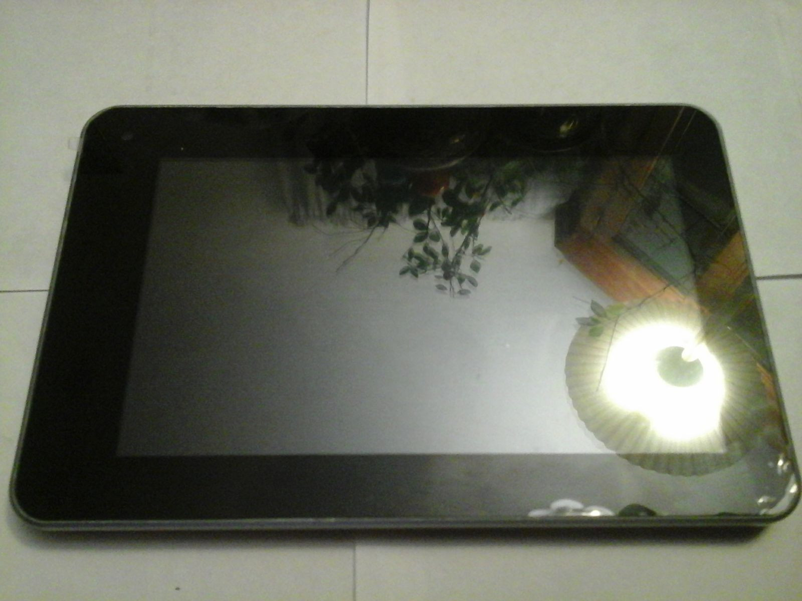 Acer Iconia B1-710-L665 8GB, Wi-Fi, 7in - Vermillion Red