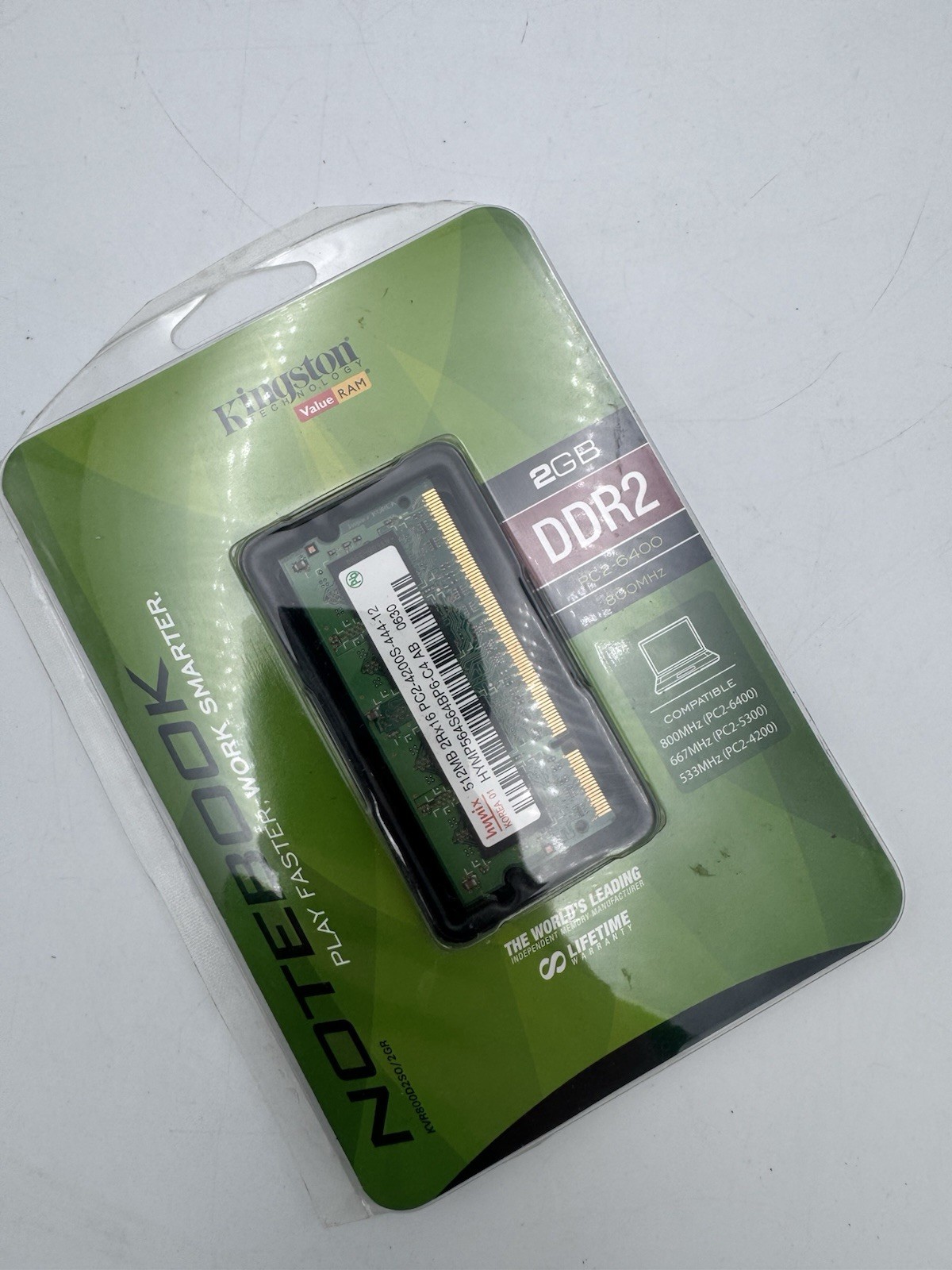 Kingston PC2-6400 2 GB SO-DIMM 800 MHz DDR2 Memory (KVR800D2SO/2GR)