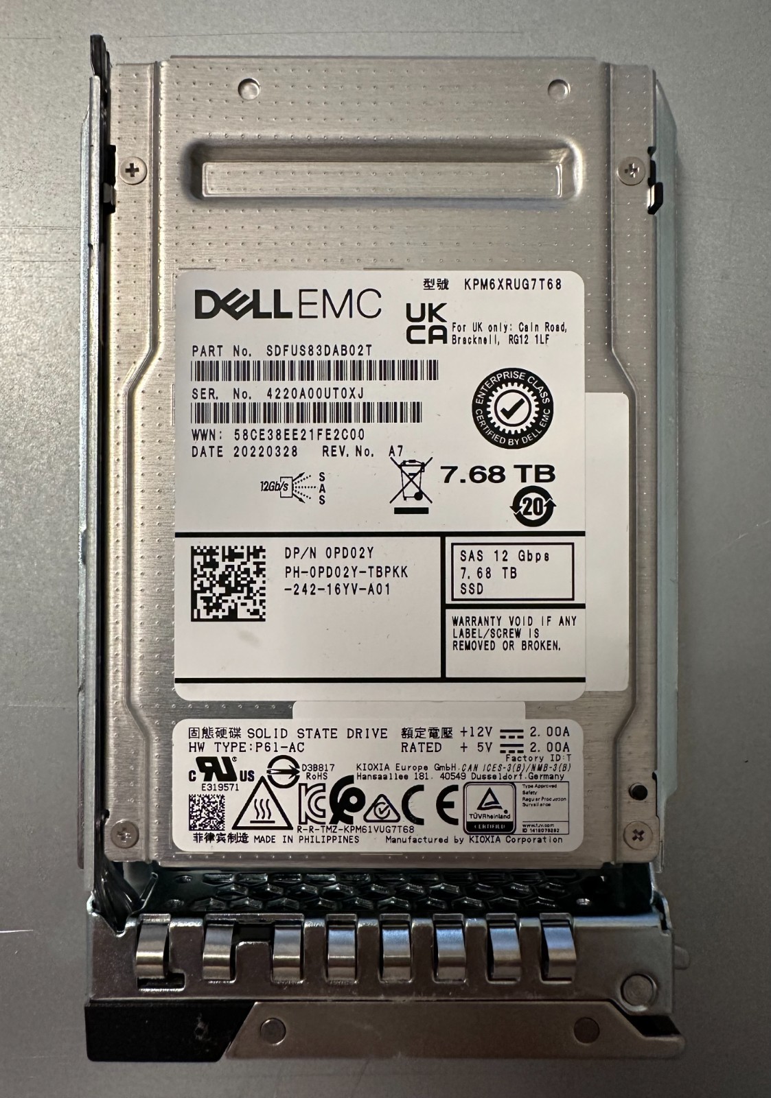 Dell EMC Kioxia 7.68TB SAS 12Gbps SSD Read Intensive 2.5in KPM6XRUG7T68